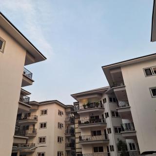 Esq Serene Apartment - 9