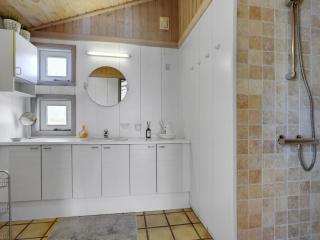 Holiday Home Akka - 2km from the sea by Interhome - 5