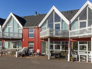 Holiday Home Halldora - 10m from the sea by Interhome - 3