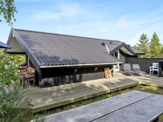 Holiday Home Lisbeth - 400m from the sea by Interhome - 5