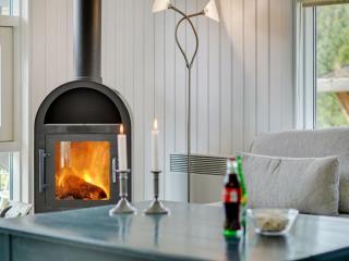 Holiday Home Lisbeth - 400m from the sea by Interhome - 1