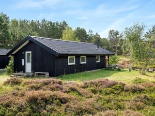 Holiday Home Lisbeth - 400m from the sea by Interhome - 4