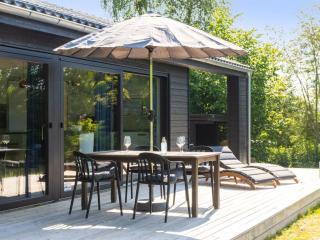 Holiday Home Ilvy - 850m from the sea by Interhome - 5