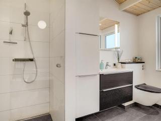 Holiday Home Danila - 600m from the sea by Interhome - 3