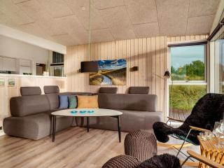 Holiday Home Danila - 600m from the sea by Interhome - 5