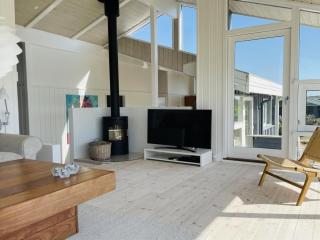 Holiday Home Annaliese - 175m from the sea by Interhome - 1