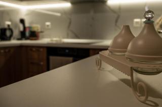 ΠΟΛΥΤΕΛΕΣ -ΜΟΝΤΕΡΝΟ ΔΙΑΜΕΡΙΣΜΑ - 6