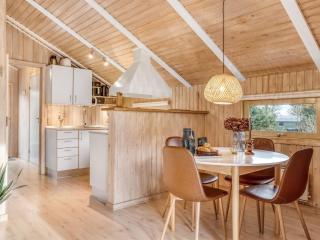 Holiday Home Seda - 600m from the sea by Interhome - 4