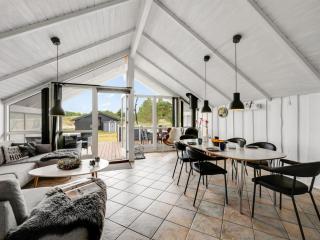 Holiday Home Cyrill - 250m to the inlet by Interhome - 2