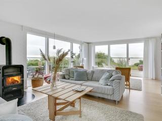 Holiday Home Sissela - 5m from the sea by Interhome - 3