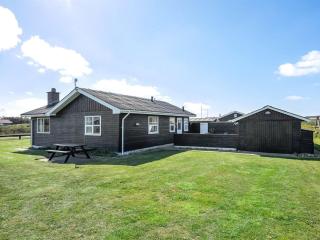 Holiday Home Evely - 300m from the sea by Interhome - 3