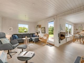 Holiday Home Theodor - 180m to the fjord by Interhome - 3