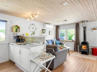 Holiday Home Sebine - 400m to the fjord by Interhome - 1