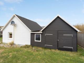 Holiday Home Fransiska - from the sea by Interhome - 0