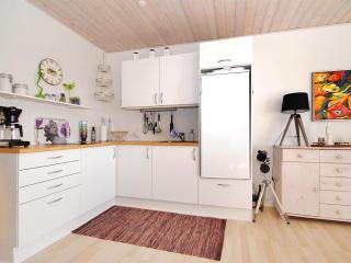 Apartment Rejhana - 500m to the fjord by Interhome - 3