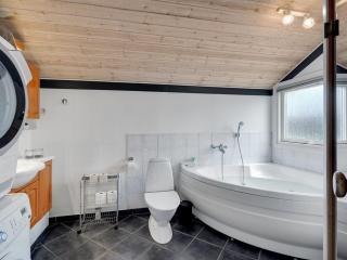 Holiday Home Jarik - 1-2km to the fjord by Interhome - 9