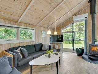 Holiday Home Jarik - 1-2km to the fjord by Interhome - 6