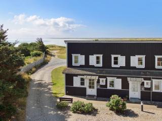 Apartment Hubertine - 100m to the inlet by Interhome - 0