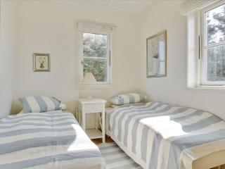 Apartment Hubertine - 100m to the inlet by Interhome - 3