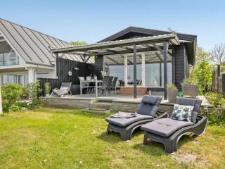 Holiday Home Käthe - 5m from the sea by Interhome - 8