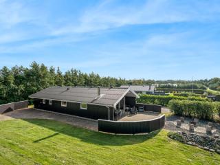 Holiday Home Robertha - 800m to the fjord by Interhome - 1