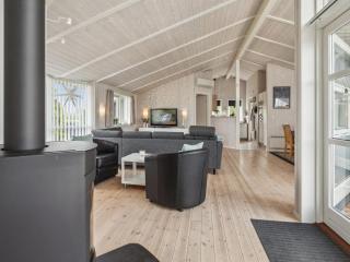 Holiday Home Arnod - 400m from the sea by Interhome - 5