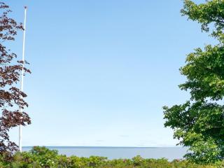 Holiday Home Kjell - 100m from the sea by Interhome - 5