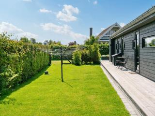 Holiday Home Kjell - 100m from the sea by Interhome - 7