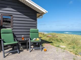 Holiday Home Arngrim - 100m from the sea by Interhome - Torsted - 2