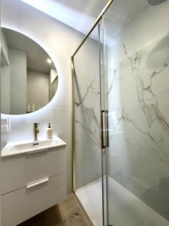 Kotlarska 2 Apartment - Self Check-In 20h - 300m Main Square - 5