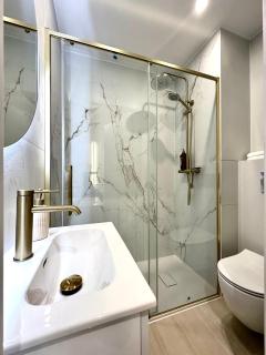 Kotlarska 2 Apartment - Self Check-In 20h - 300m Main Square - 8