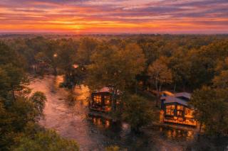 Serenity Shores Modern Cabin on a River Broken Bow - 2