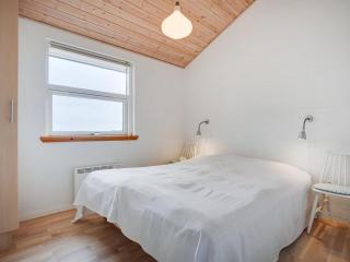 Holiday Home Kimi - 800m from the sea by Interhome - 3