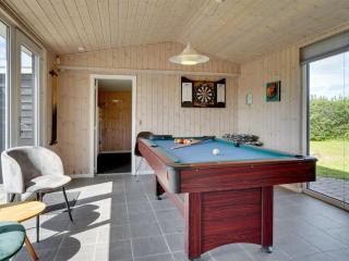 Holiday Home Edel - 650m from the sea by Interhome - 1