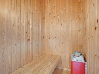 Holiday Home Amalie - 650m from the sea by Interhome - 3