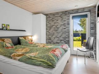 Holiday Home Elviira - 350m from the sea by Interhome - 2