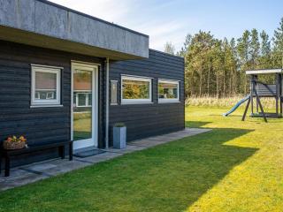 Holiday Home Elviira - 350m from the sea by Interhome - 6