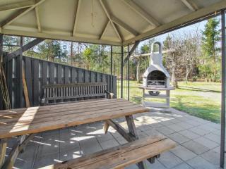 Holiday Home Razmo - 300m from the sea by Interhome - 5