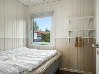 Holiday Home Neea - 280m from the sea by Interhome - 4