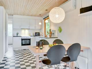 Holiday Home Soraya - 700m to the fjord by Interhome - 1