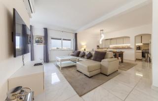 B57 - Marachique 2 Bed Flat - 9