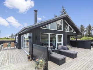 Holiday Home Minna - 975m from the sea by Interhome - 5