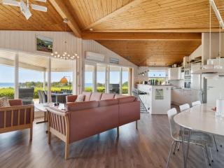 Holiday Home Garbine - 400m from the sea by Interhome - 6