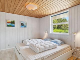 Holiday Home Garbine - 400m from the sea by Interhome - 3