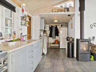 Holiday Home Tameka - 10m to the fjord by Interhome - 7