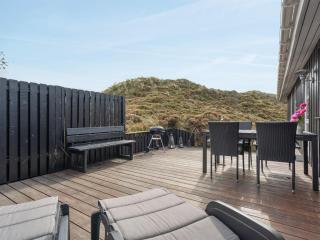 Holiday Home Nashota - 700m from the sea by Interhome - 4