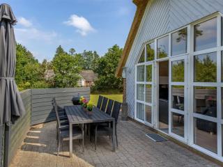 Holiday Home Sondra - from the sea by Interhome - 9