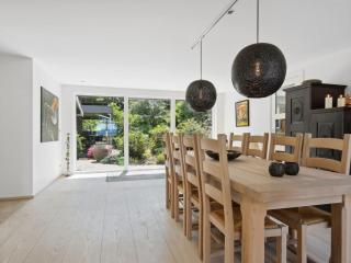 Holiday Home Kennet - 30m from the sea by Interhome - 6