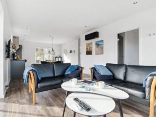 Holiday Home Eleana - 300m from the sea by Interhome - 1