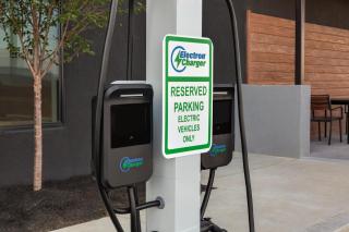 LivSmart Studios By Hilton Kokomo - 9